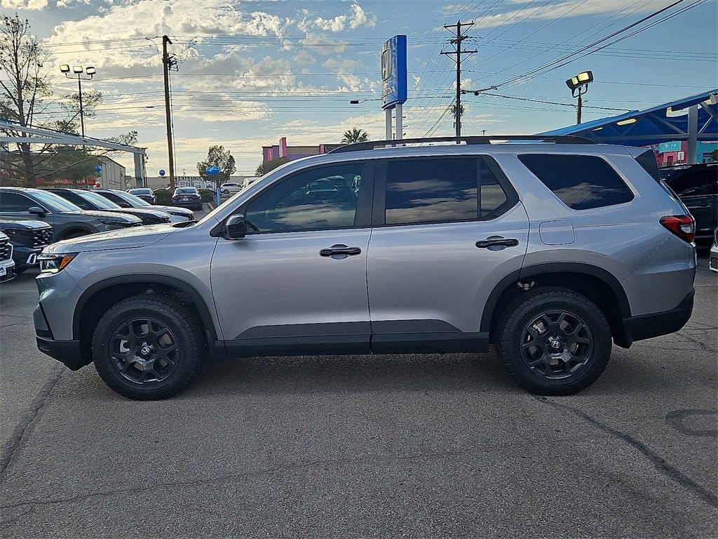 New 2025 Honda Pilot TrailSport SUV