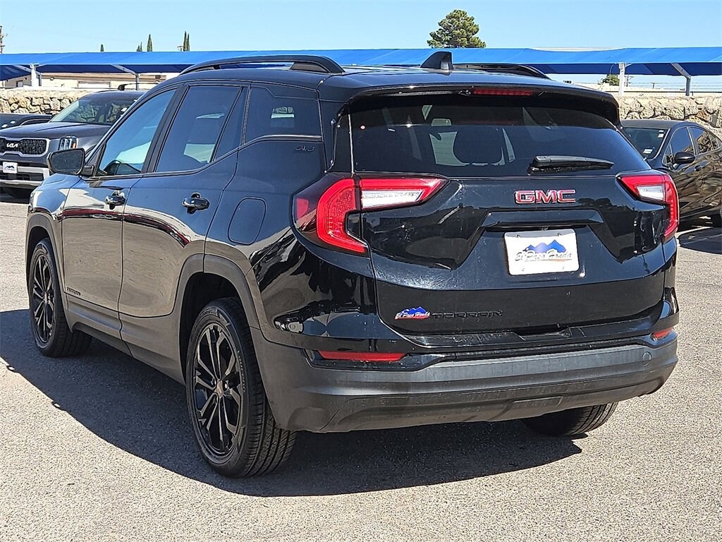 Used 2022 GMC Terrain SLE SUV