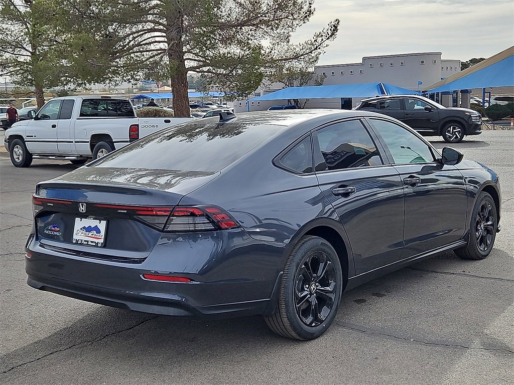 New 2025 Honda Accord SE Sedan