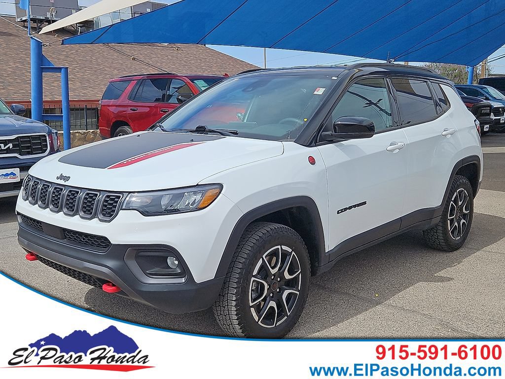 Used 2025 Jeep Compass Trailhawk SUV near Fort Bliss, TX