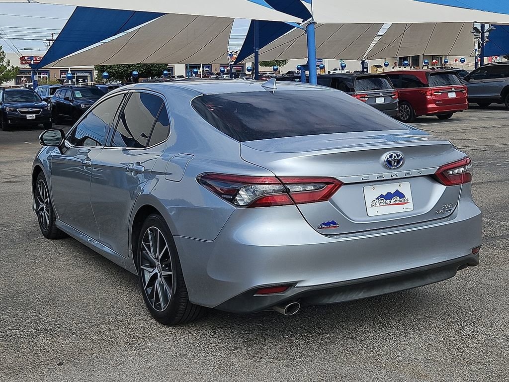 Used 2022 Toyota Camry Hybrid XLE Sedan