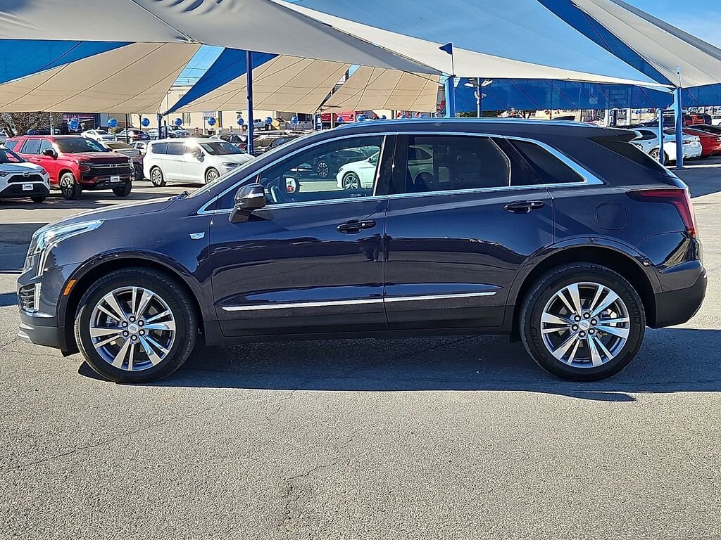 Used 2025 CADILLAC XT5 Premium Luxury SUV