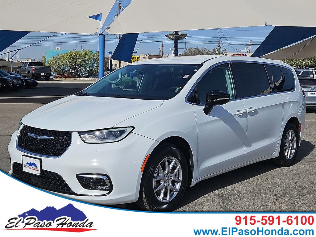 Used 2024 Chrysler Pacifica Touring L Van Passenger Van near Fort Bliss, TX
