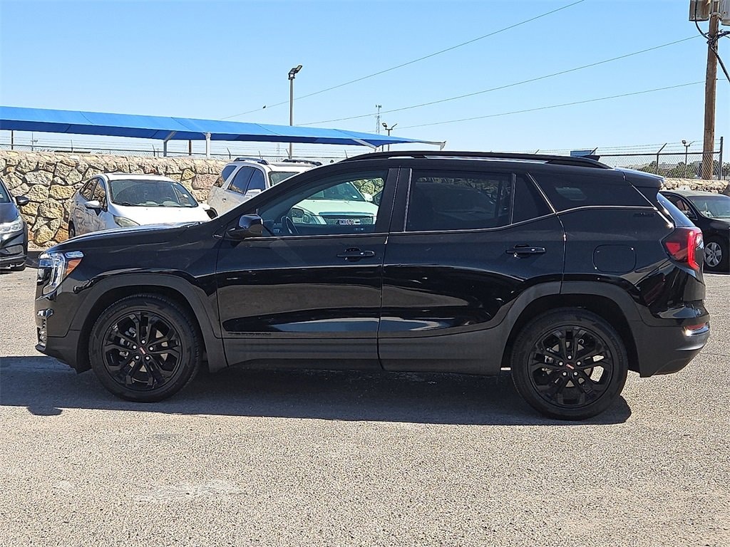 Used 2022 GMC Terrain SLE SUV