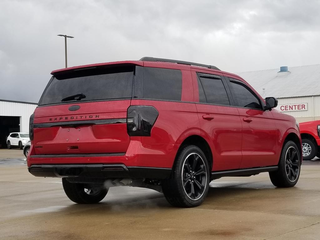 Certified 2022 Ford Expedition Limited 4x4 SUV