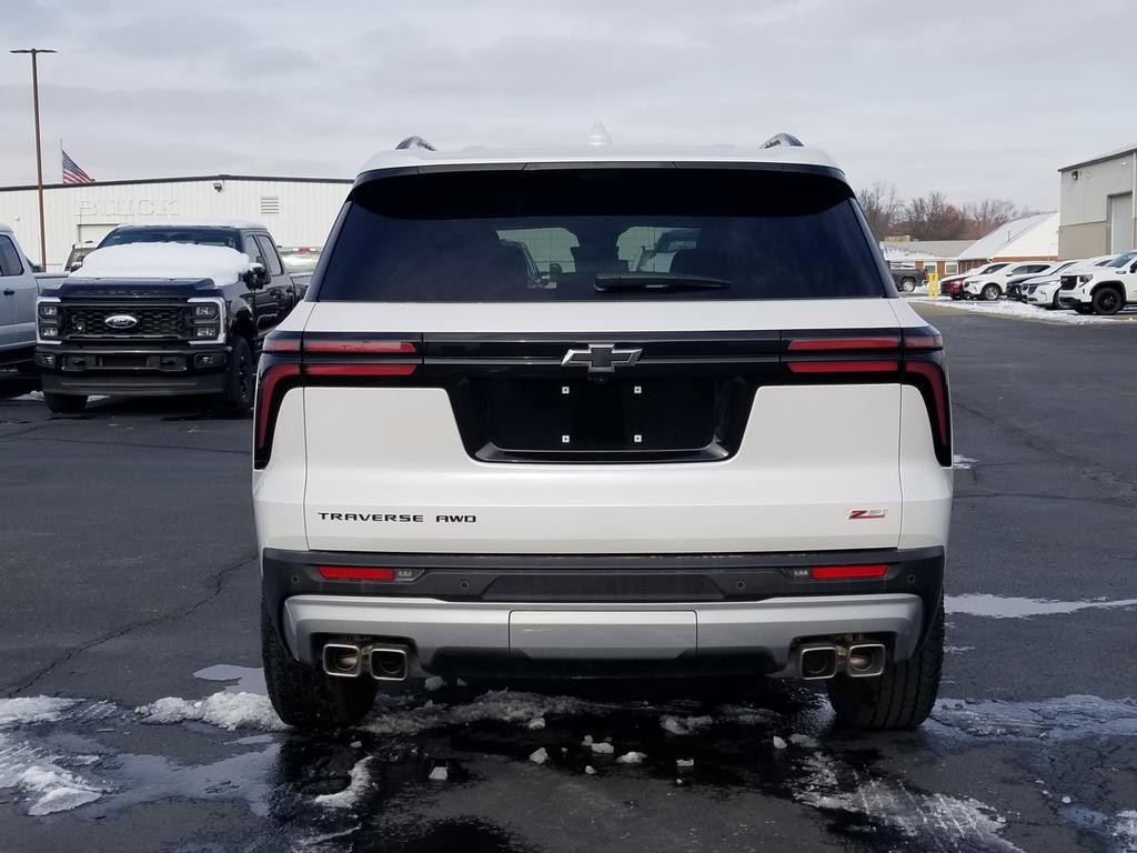 Used 2024 Chevrolet Traverse AWD Z71 SUV