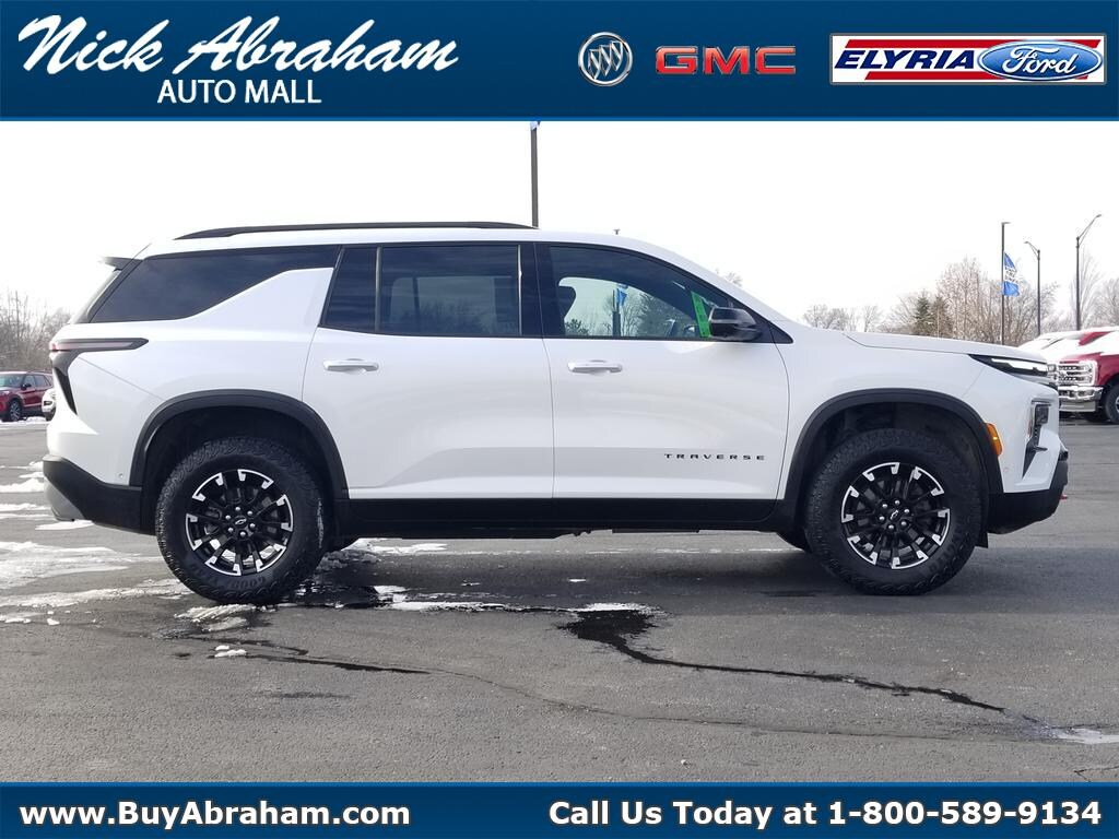 Used 2024 Chevrolet Traverse AWD Z71 SUV