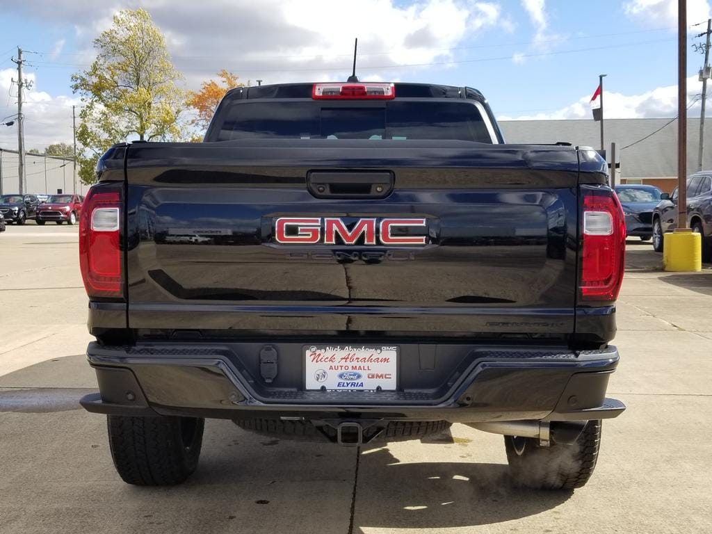 Certified 2024 GMC Canyon 4WD Crew Cab Denali Truck