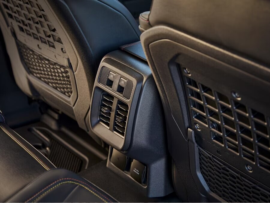 Ford Bronco rear vents