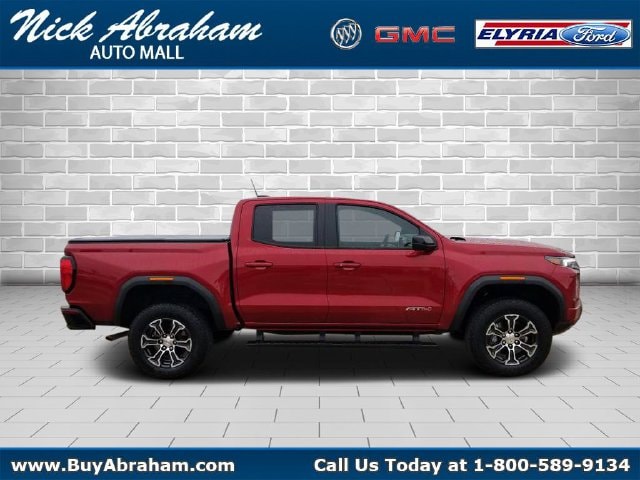 2023 GMC Canyon AT4