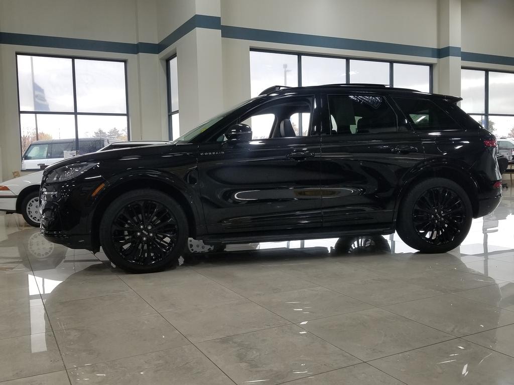 Used 2025 Lincoln Corsair Premiere AWD SUV