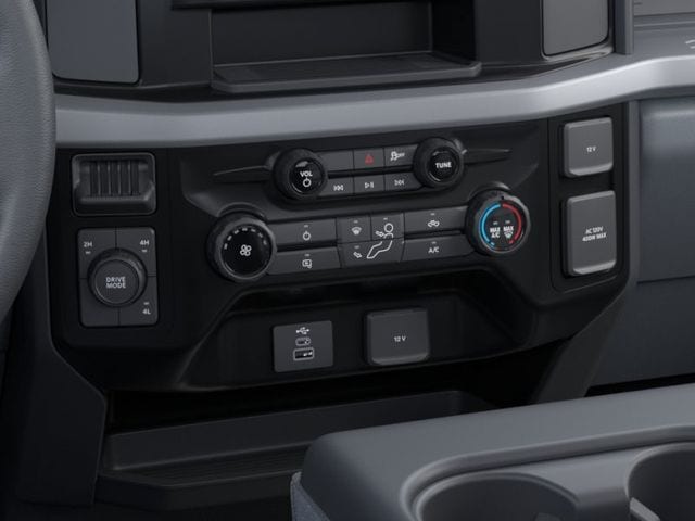 2026 Ford F-250 Super Duty XL - Photo 15