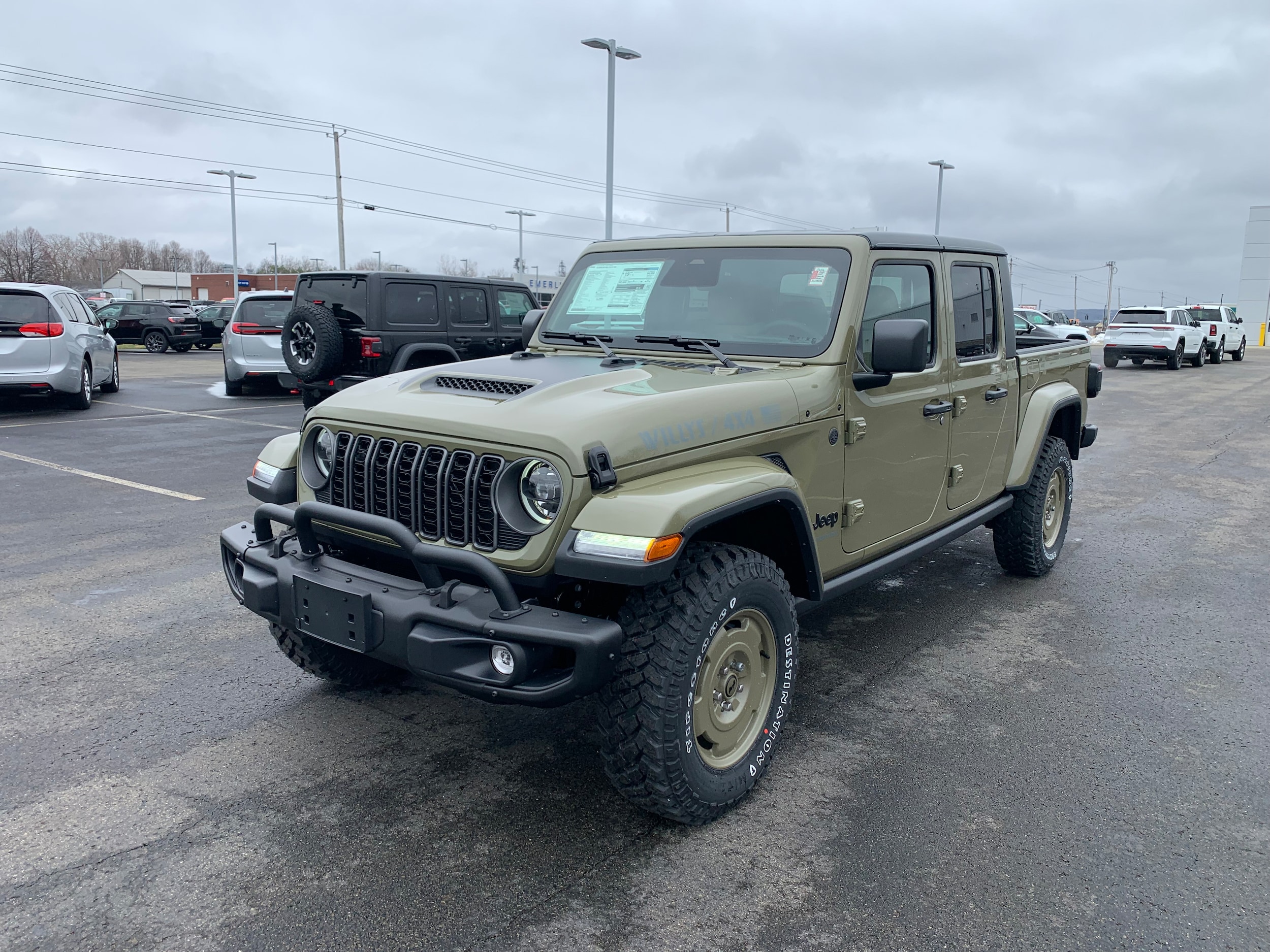 2026 Jeep Gladiator Willys 41 Auto's photo