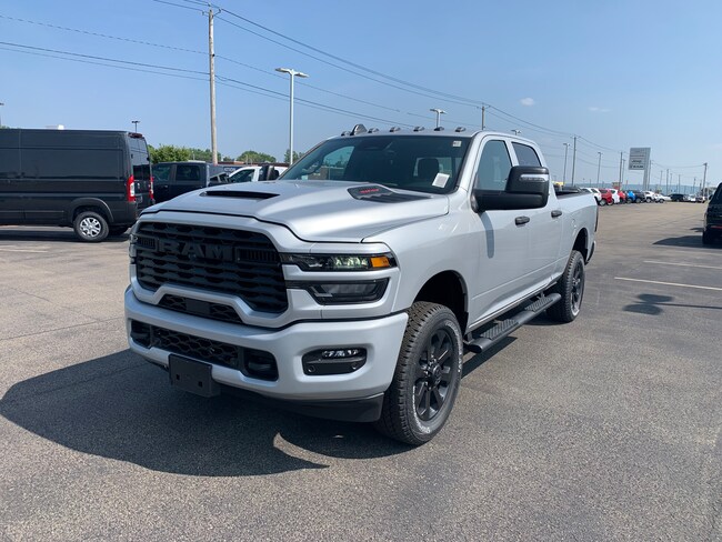2026 Ram 2500 BLACK EXPRESS CREW CAB 4X4 6'4 BOX Pickup
