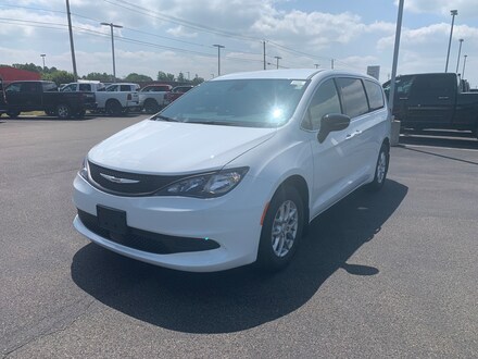 New 2027 Chrysler Pacifica LX Passenger Van in Springville, NY