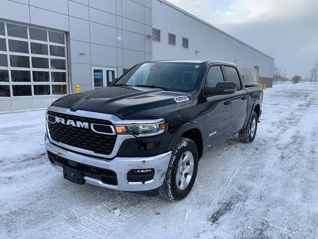 2026 Ram 1500 BIG HORN CREW CAB 4X4 5'7 BOX Pickup