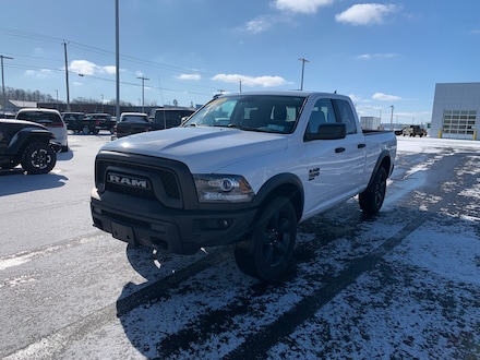 2020 Ram 1500 Classic SLT Truck Quad Cab