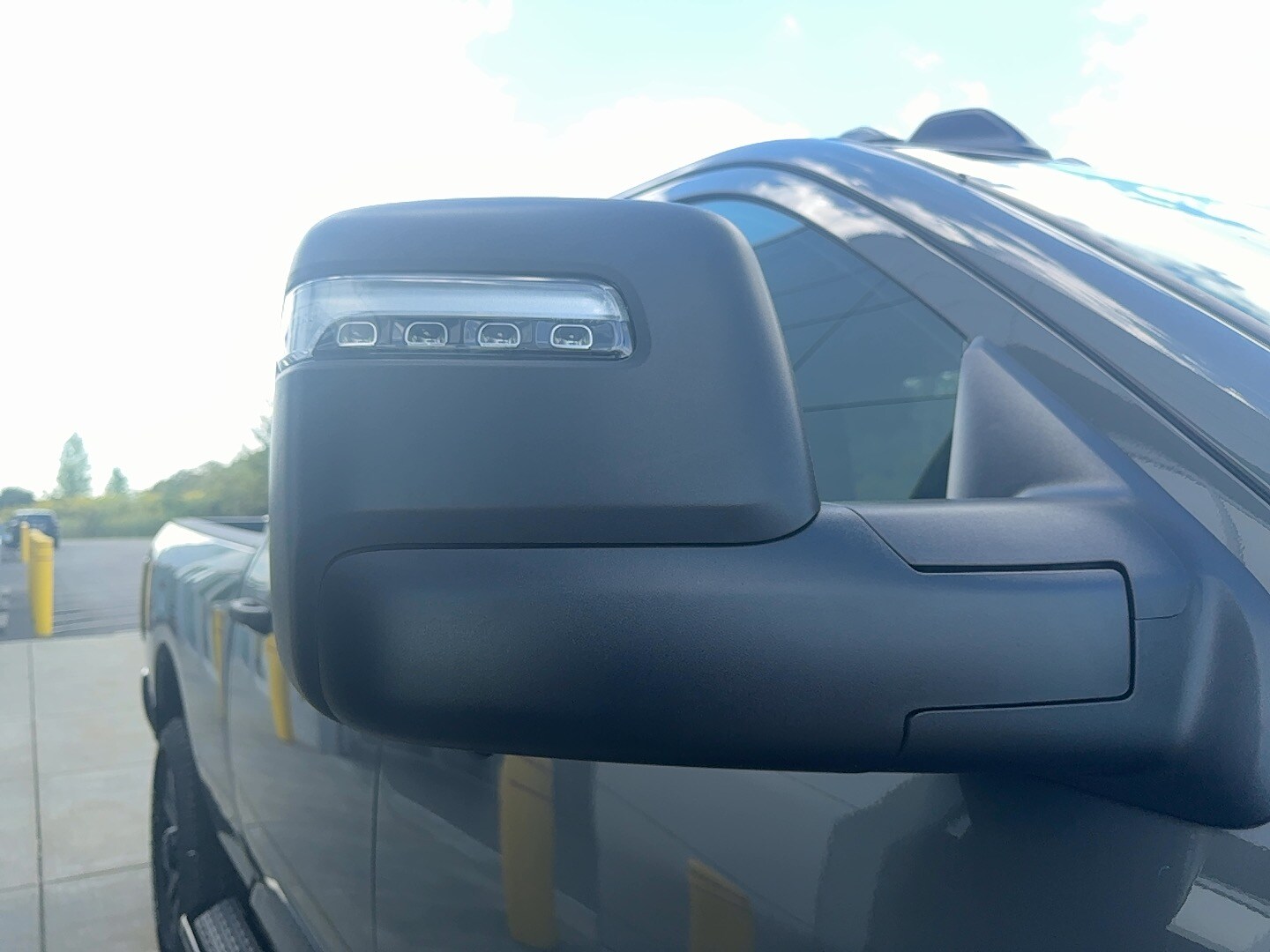 2026 Ram 3500 Big Horn photo 3