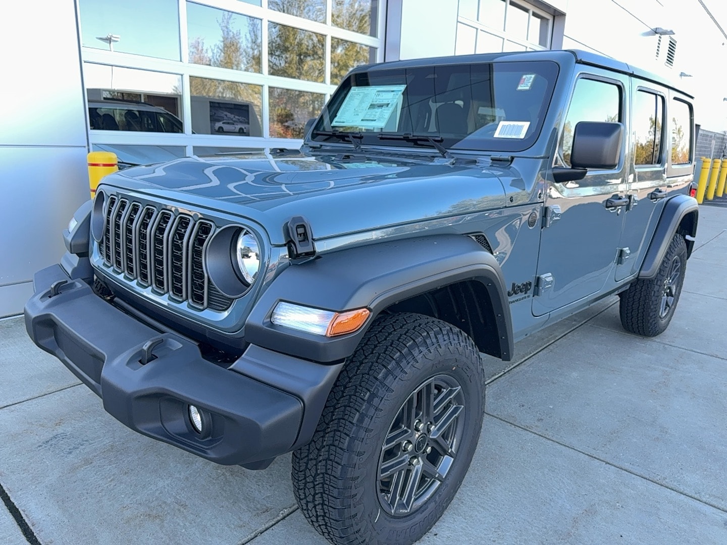 2026 Jeep Wrangler 4-Door Sport S's photo