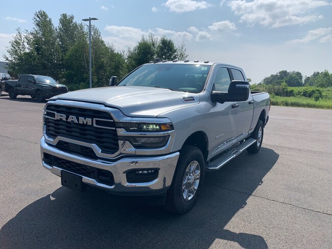2026 Ram 2500 BIG HORN CREW CAB 4X4 6'4 BOX Pickup