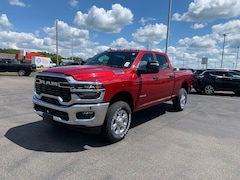 2026 Ram 2500 BIG HORN CREW CAB 4X4 6'4 BOX Pickup