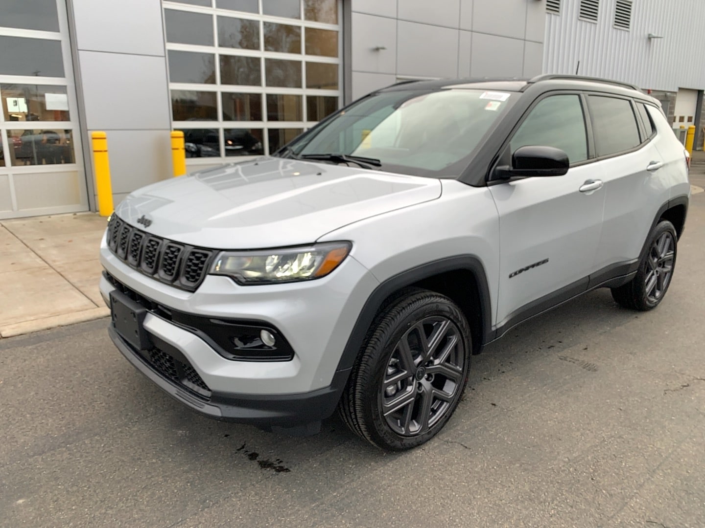 2026 Jeep Compass Limited Altitude's photo