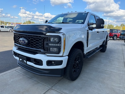 2023 Ford F-350 Truck Crew Cab