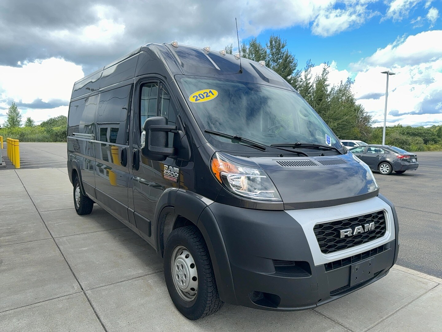 2021 Ram ProMaster 2500 Cargo Van photo 3