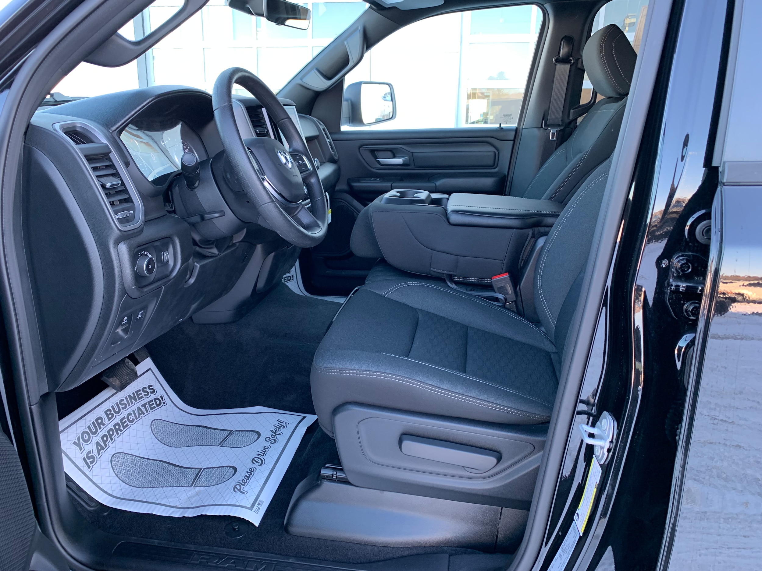 2026 RAM 1500 Tradesman - Photo 14