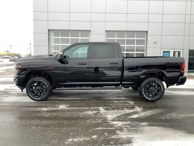 2026 Ram 2500 BLACK EXPRESS CREW CAB 4X4 6'4 BOX Pickup