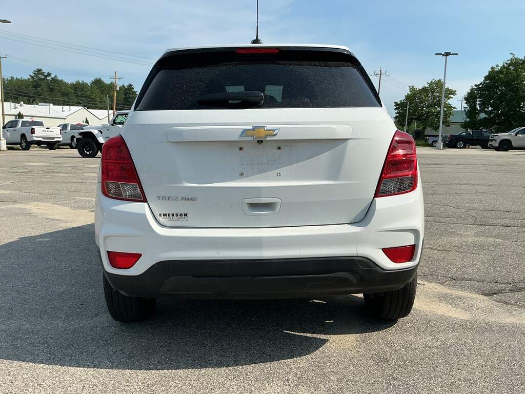 Used 2022 Chevrolet Trax LS SUV