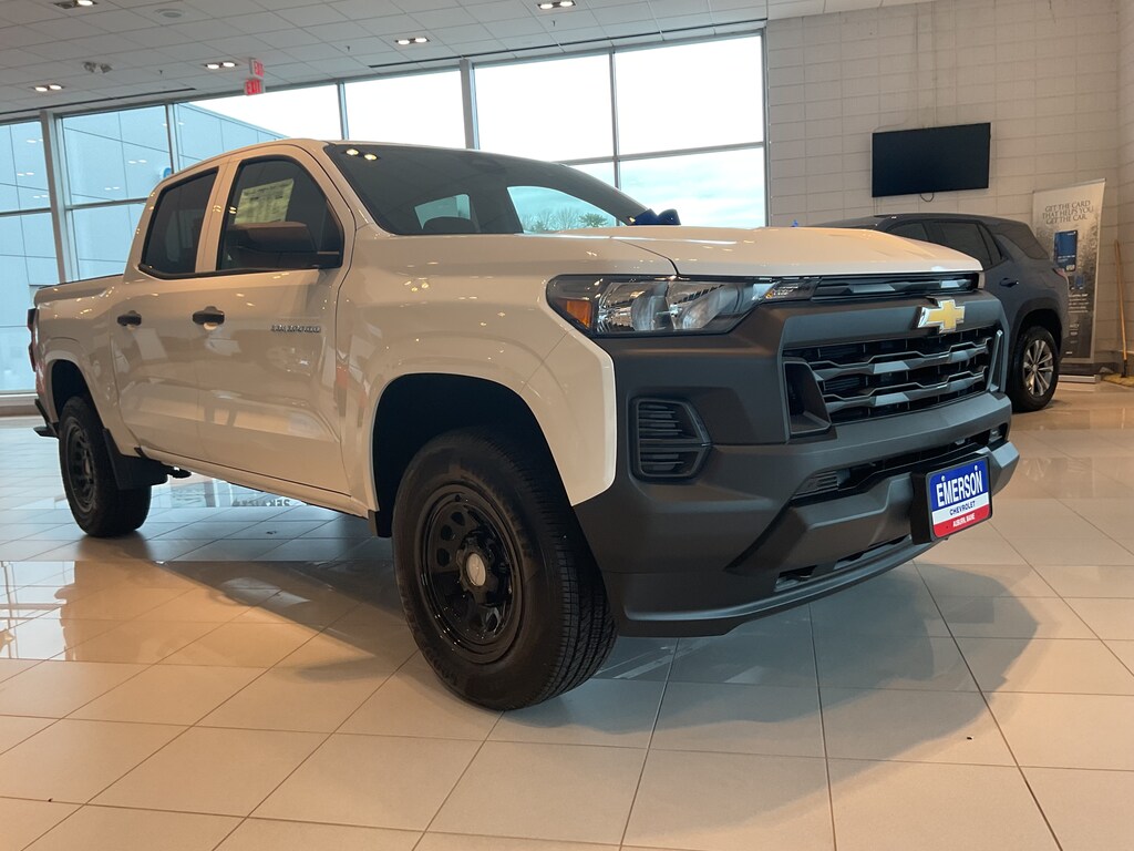 New 2025 Chevrolet Colorado WT/LT Truck