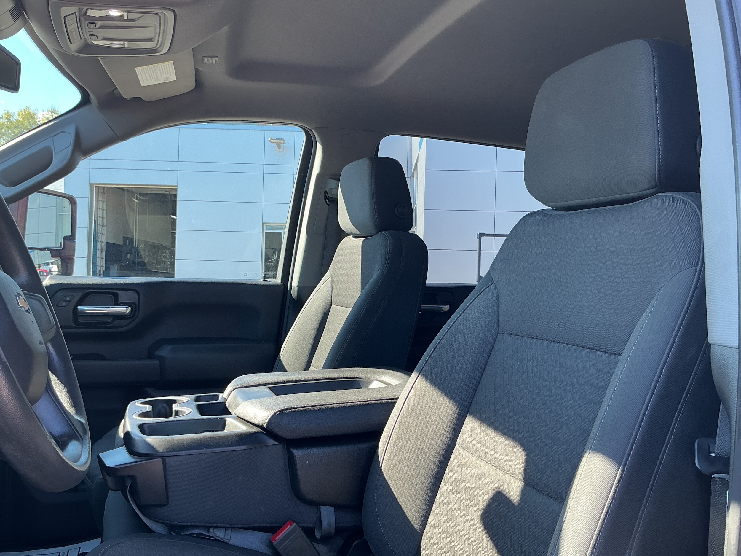 2024 Chevrolet Silverado 2500HD Custom - Photo 10