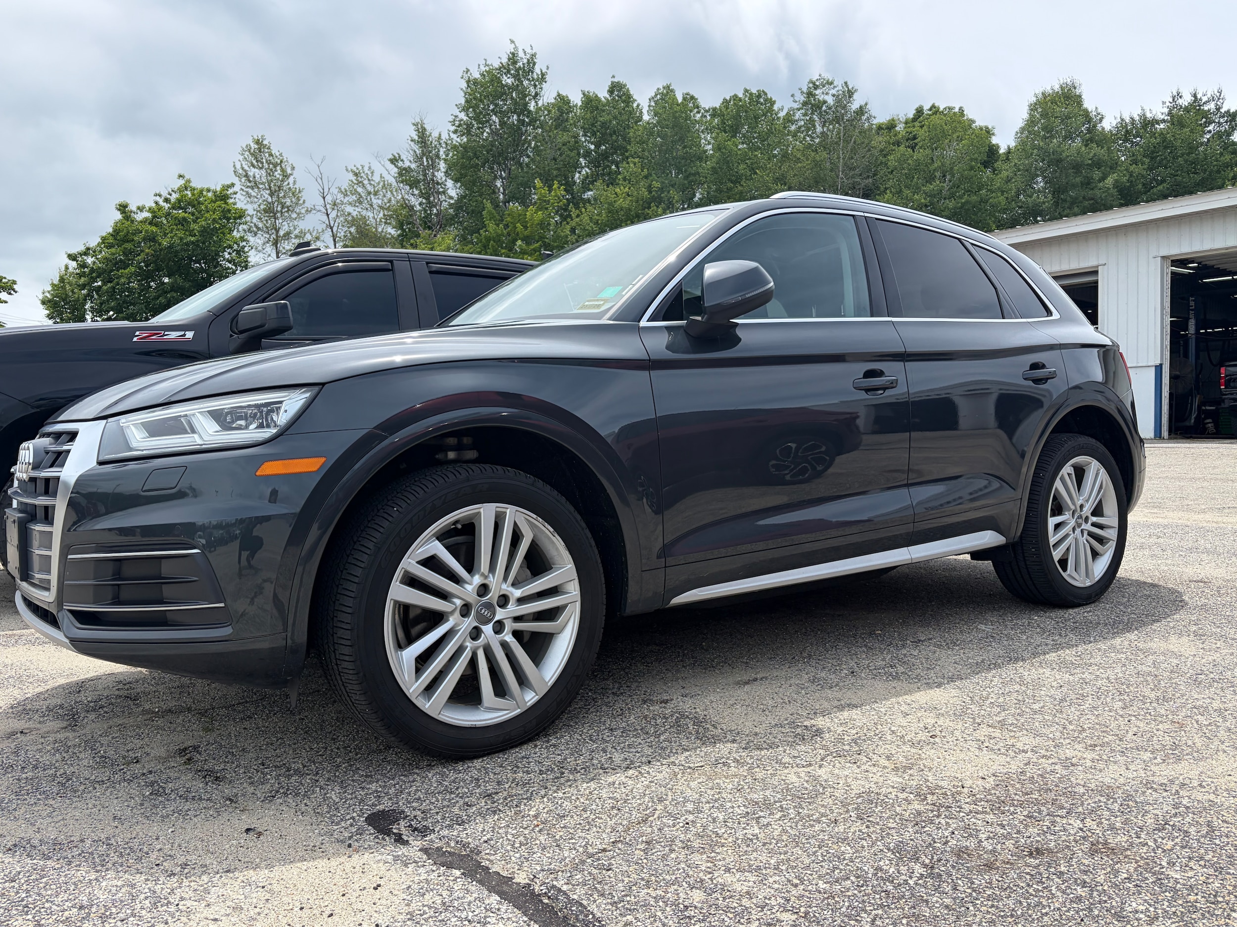 2018 Audi Q5 2.0T quattro S tronic Premium Plus's photo