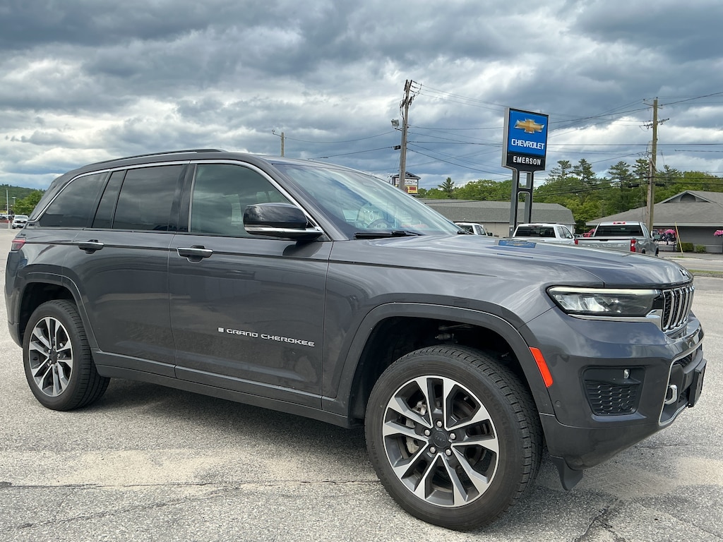 Used 2022 Jeep Grand Cherokee Overland 4x4 SUV
