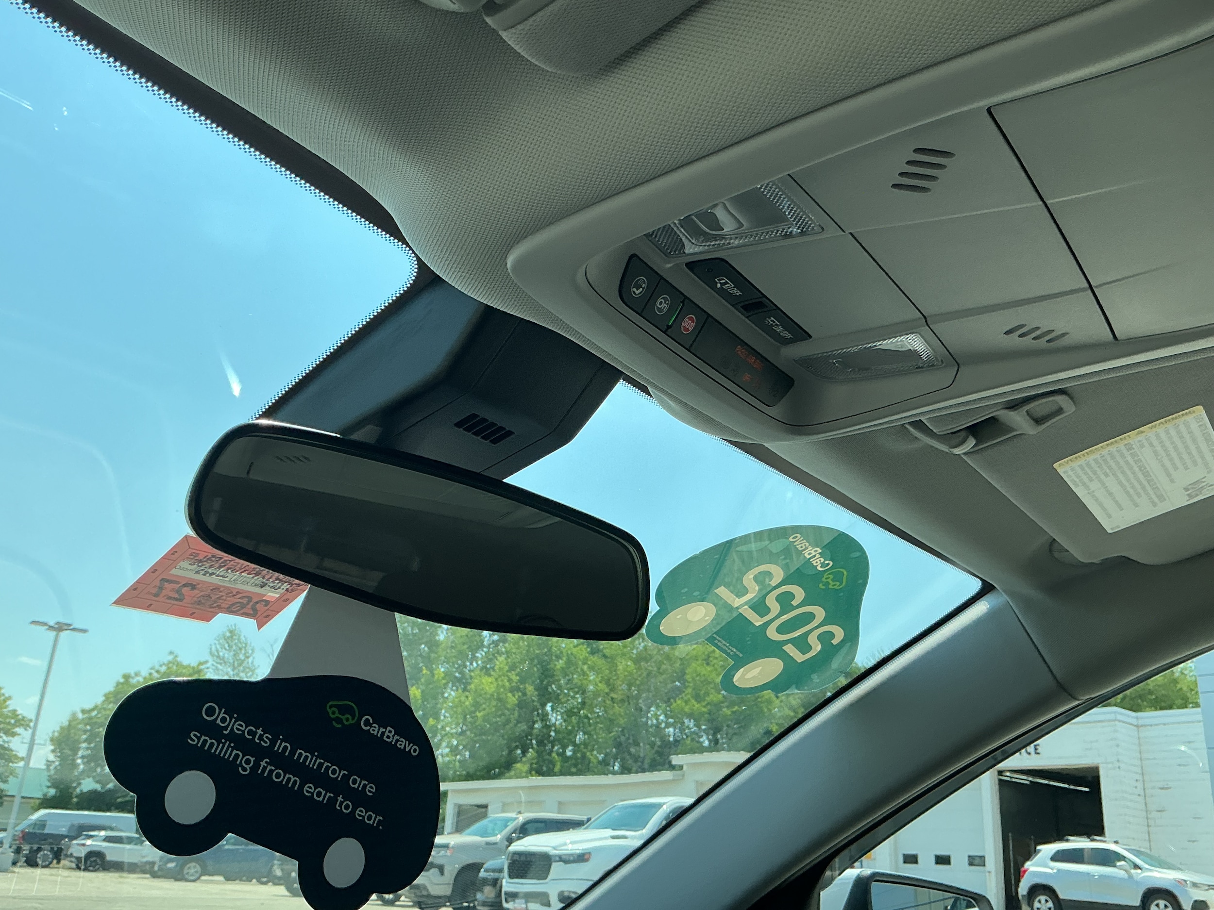 2022 Chevrolet Equinox LT - Photo 11