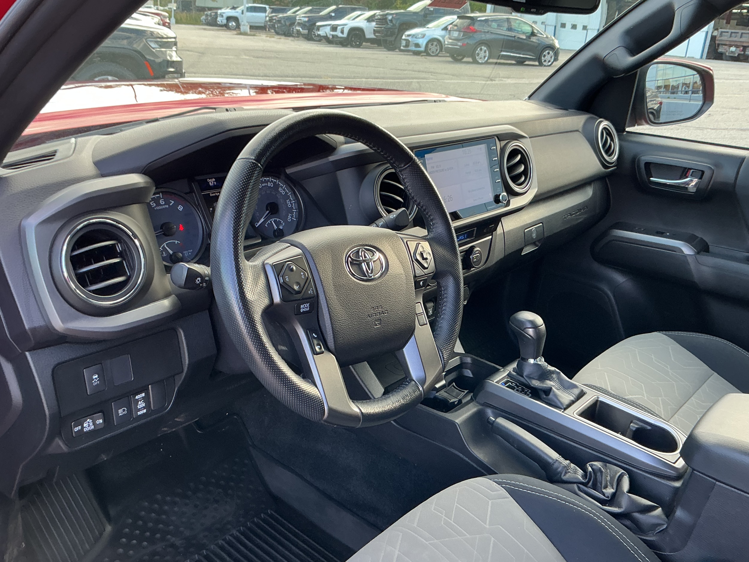 2021 Toyota Tacoma TRD Off Road - Photo 8