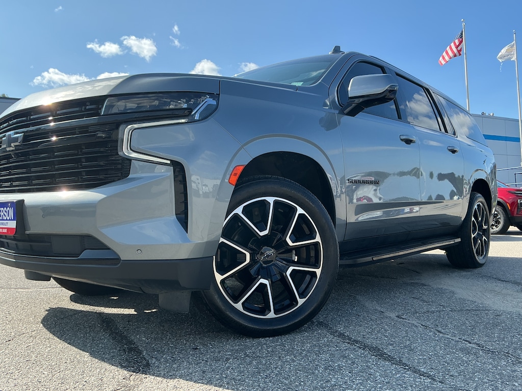 Used 2024 Chevrolet Suburban RST SUV