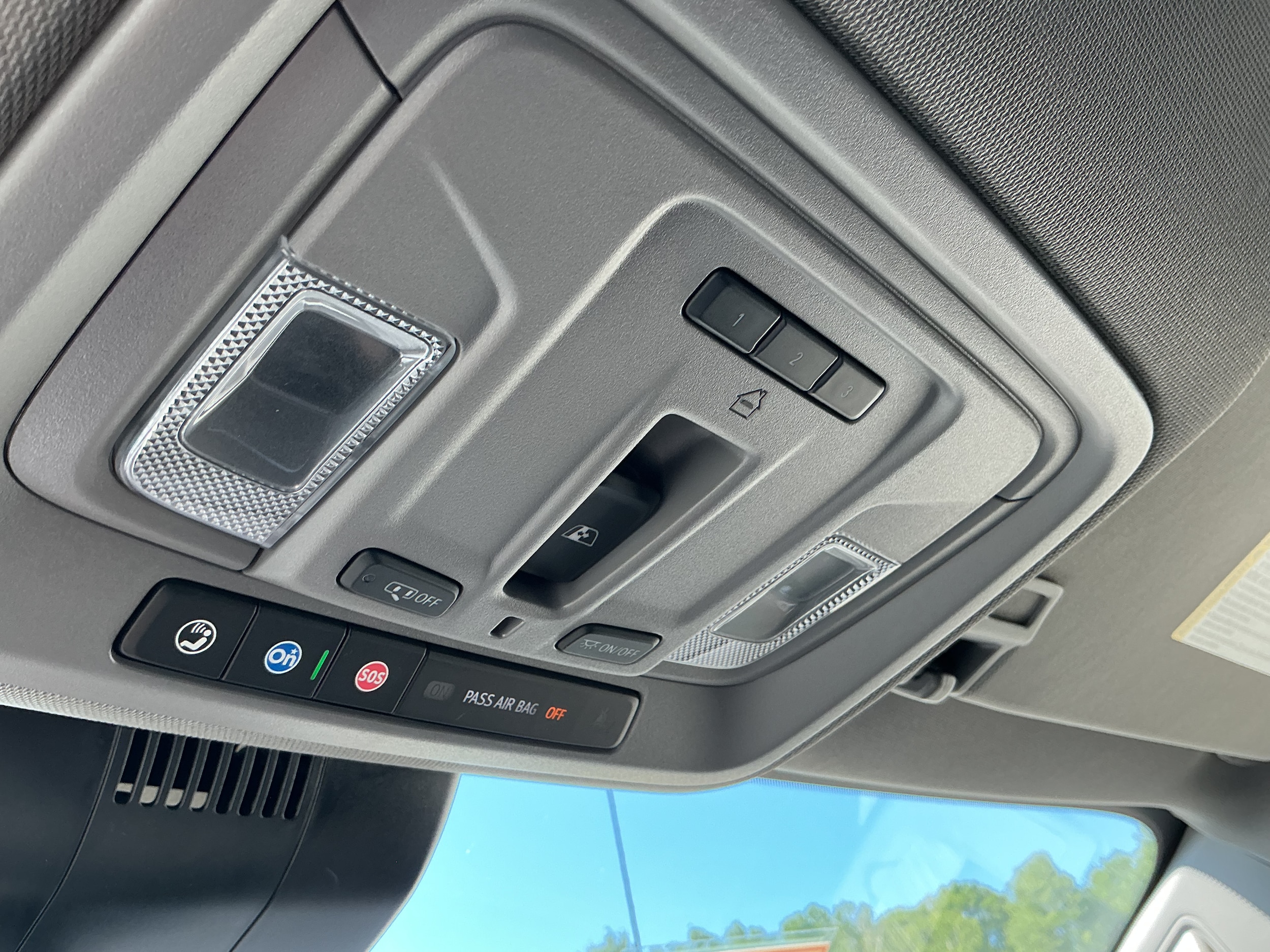 2023 Chevrolet Silverado 1500 RST - Photo 9