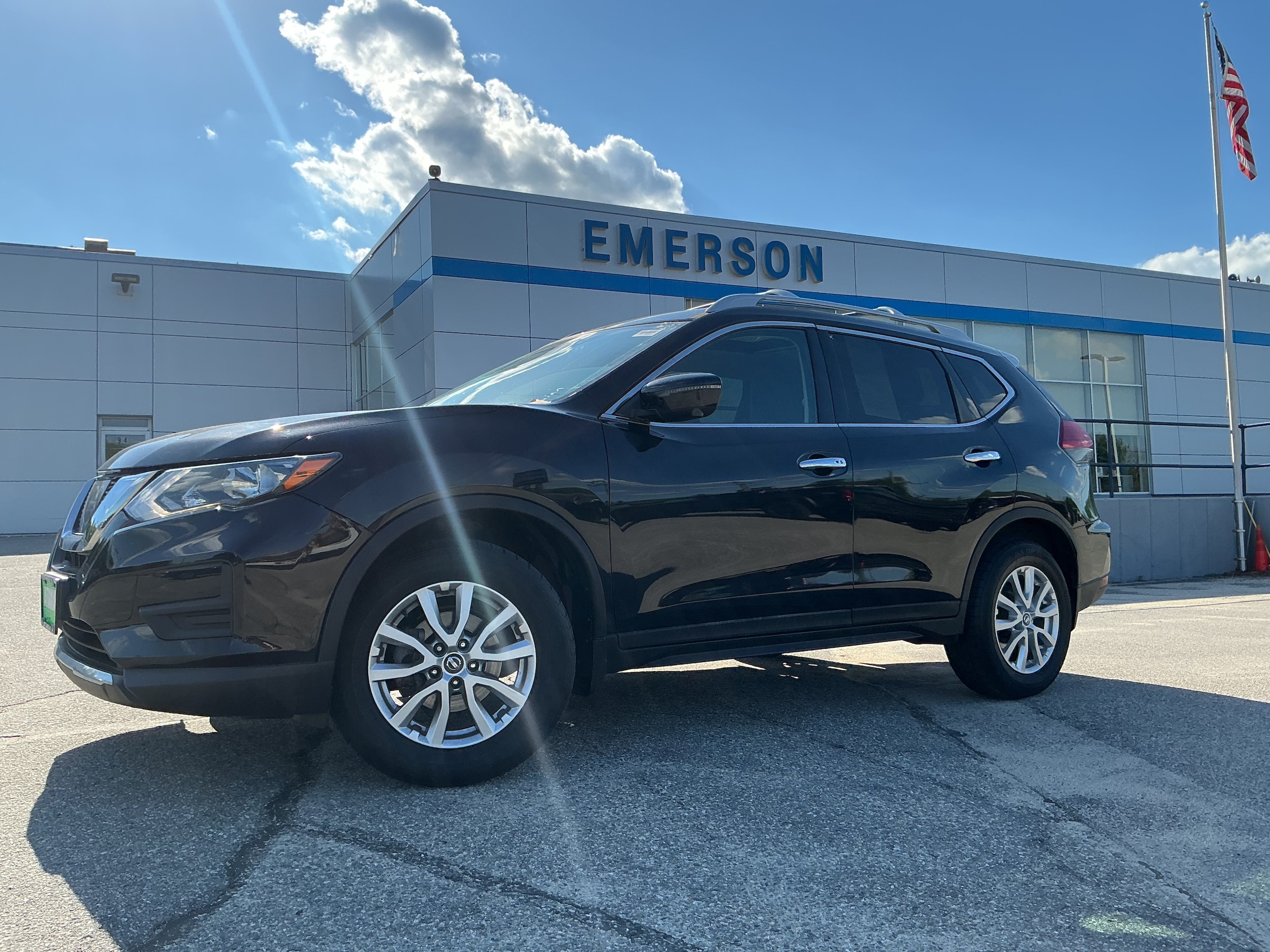 2017 Nissan Rogue SV AWD's photo