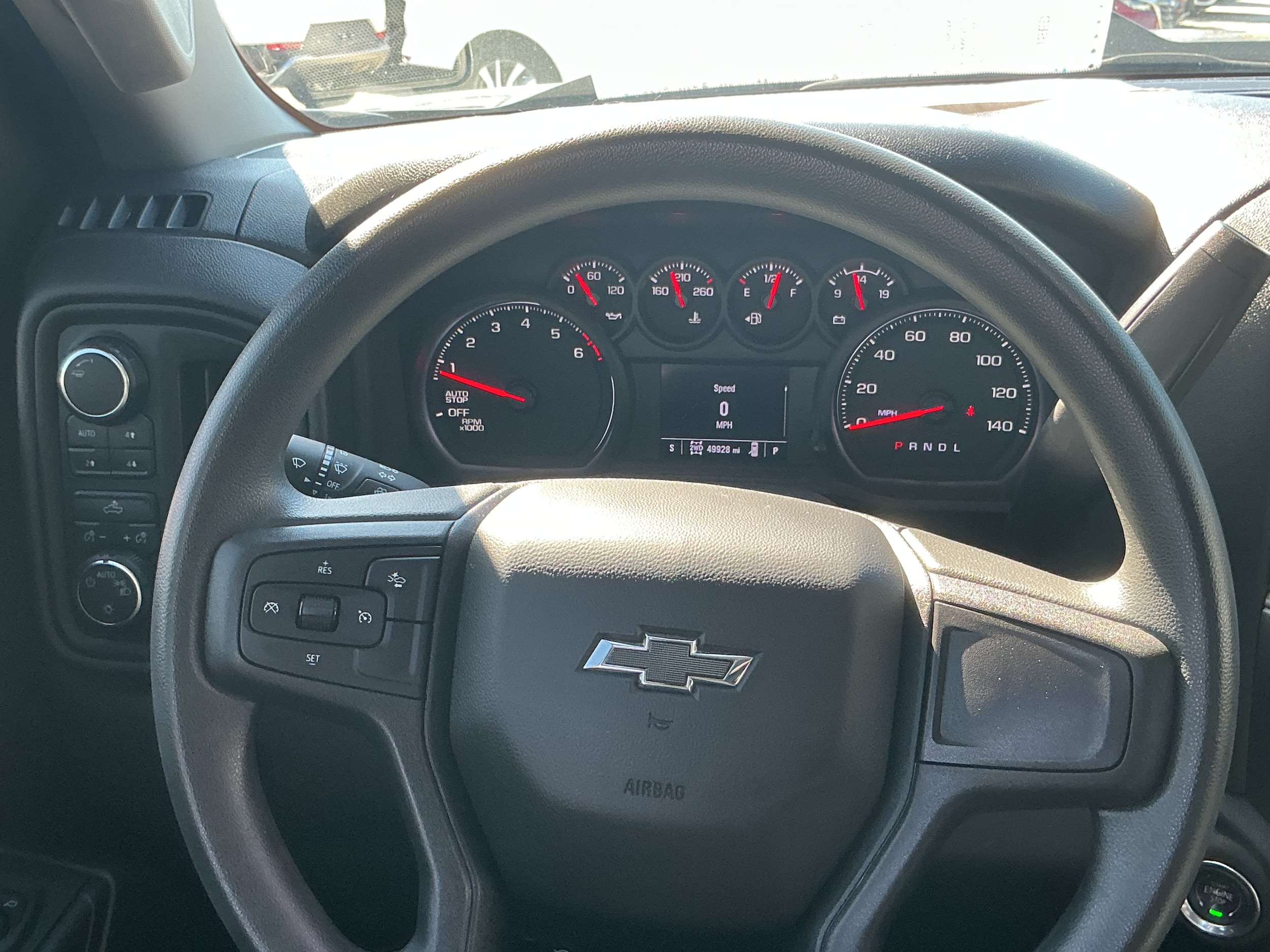 2024 Chevrolet Silverado 1500 Custom - Photo 9