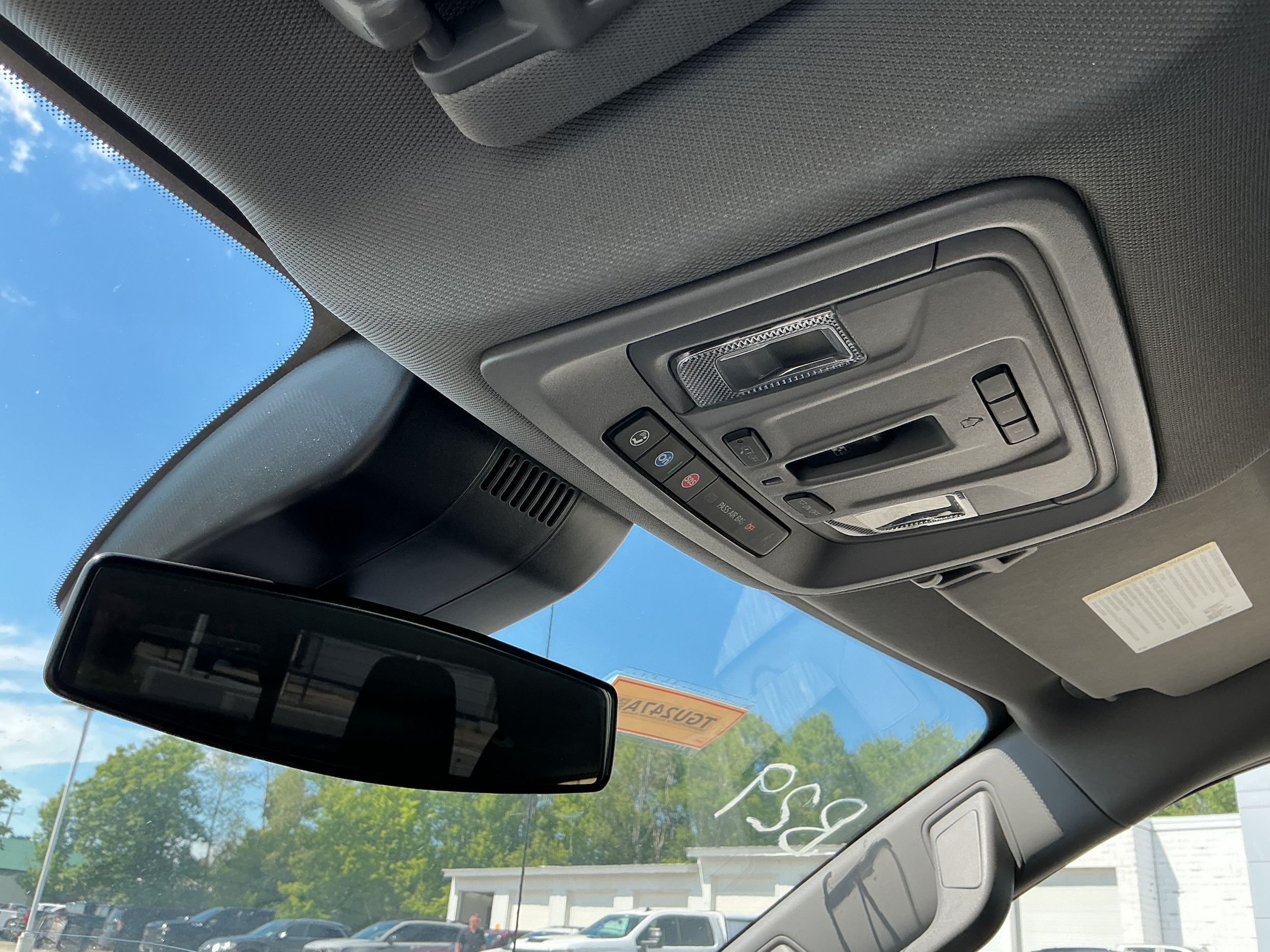 2023 Chevrolet Silverado 1500 RST - Photo 11