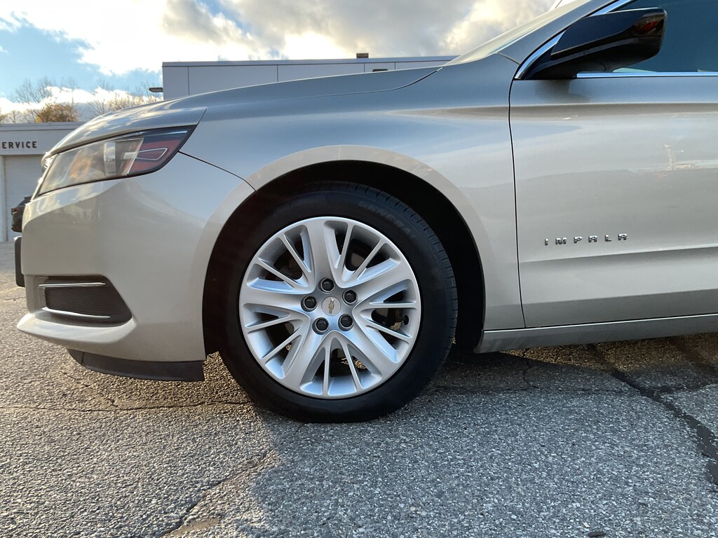 Used 2014 Chevrolet Impala LT Car