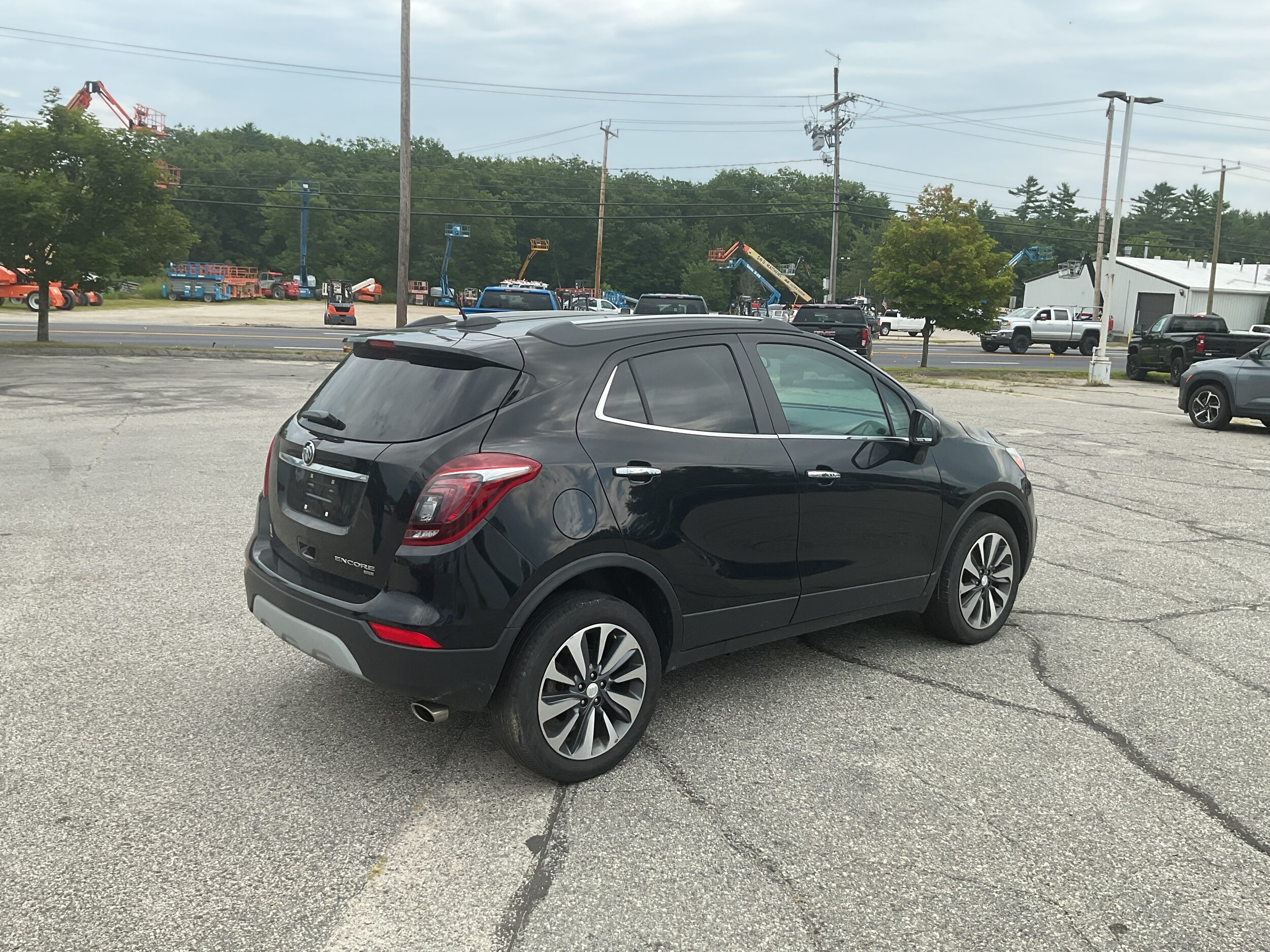 2022 Buick Encore Preferred photo 4