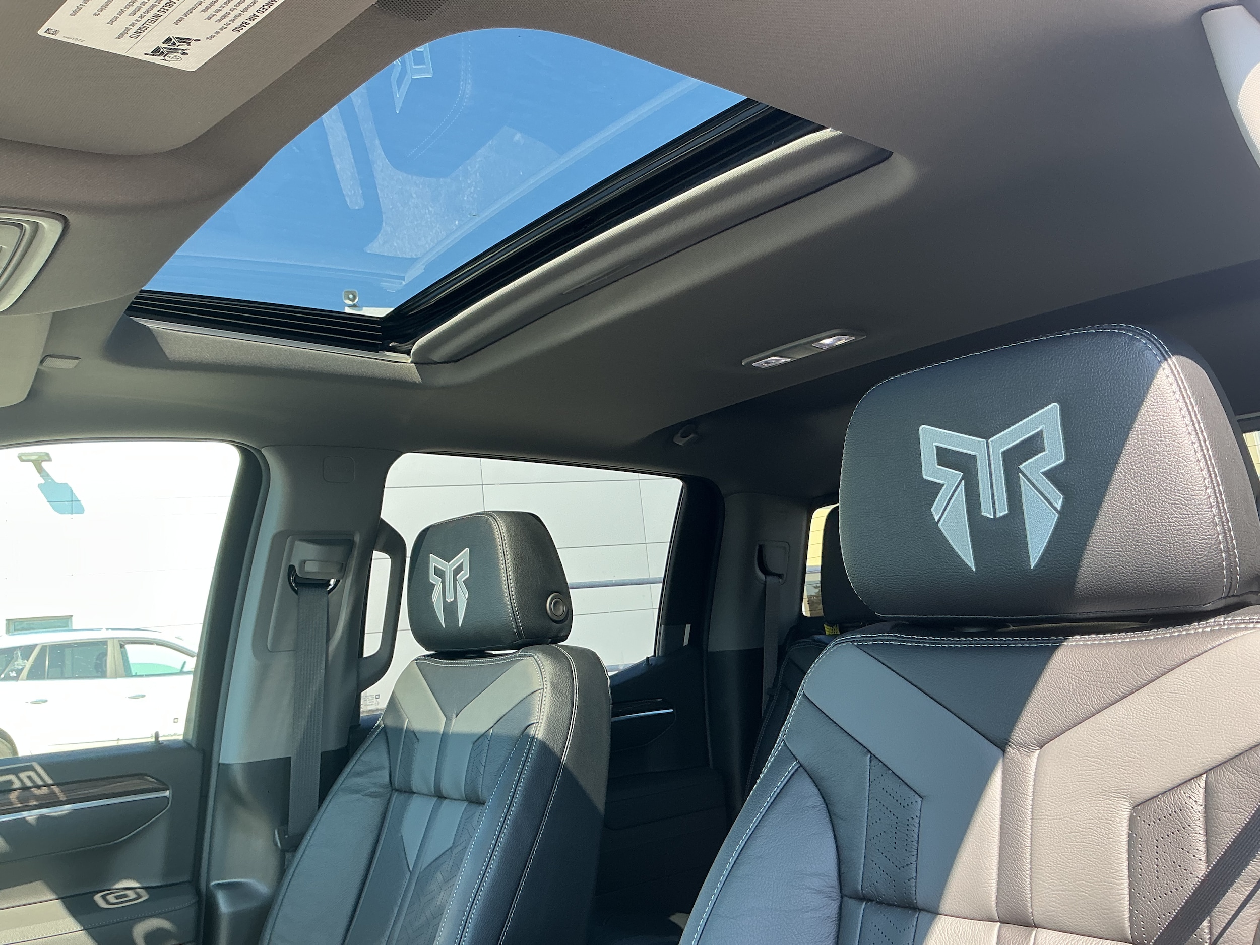 2026 Chevrolet Silverado 1500 RST - Photo 7