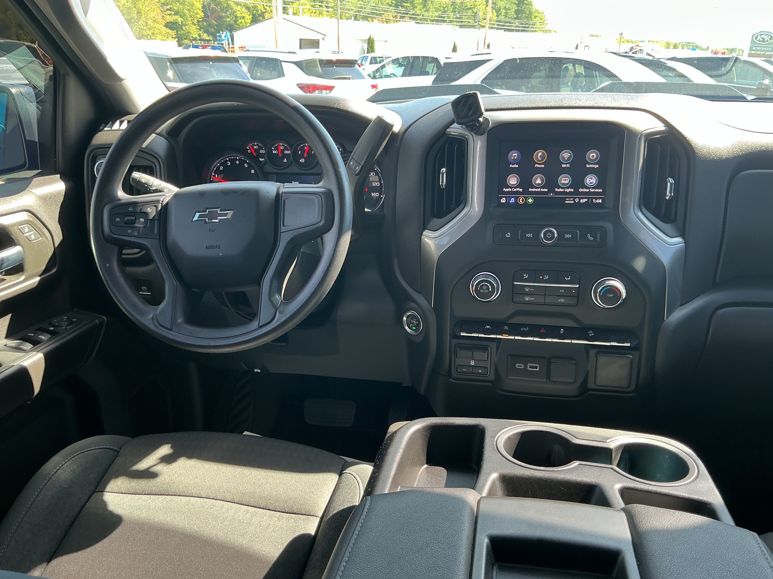 2024 Chevrolet Silverado 1500 Custom - Photo 9