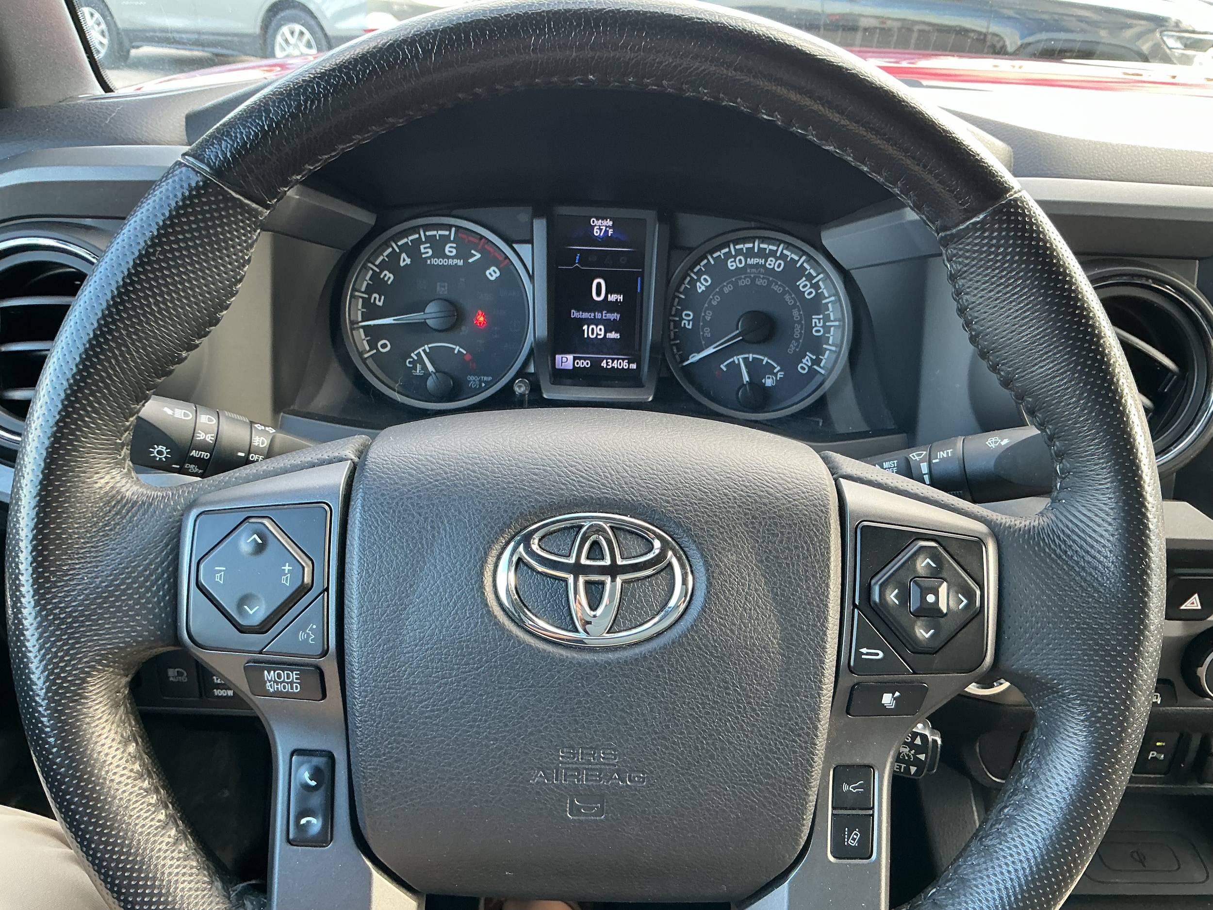 2021 Toyota Tacoma TRD Off Road - Photo 10