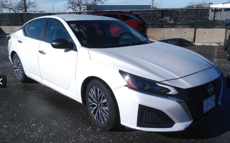 2024 Nissan Altima SV