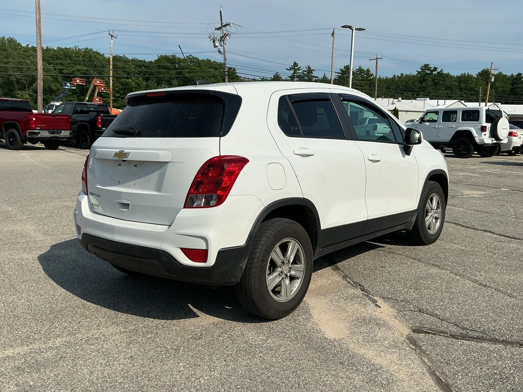 Used 2022 Chevrolet Trax LS SUV