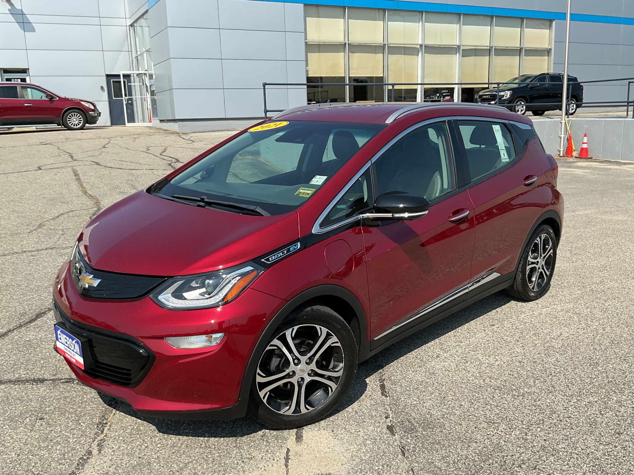 Certified 2021 Chevrolet Bolt EV Premier with VIN 1G1FZ6S06M4109182 for sale in Auburn, ME
